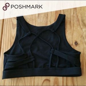 Reserved - Aerie high-neck sports bra (M)